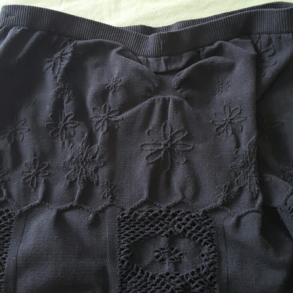 🥳 Body Con Strapless Top - Picture 2 of 6